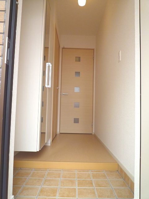 コンフォルト 玄関