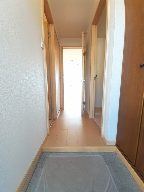 マジョリティーＭ 玄関