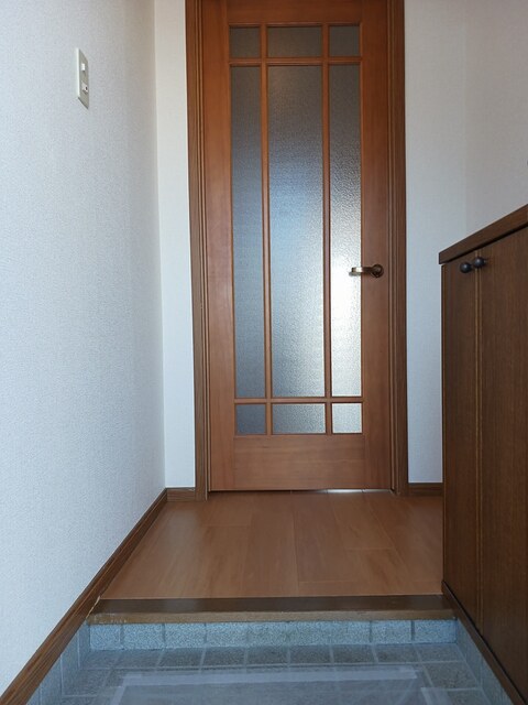 エスポワールシテイＡ 玄関