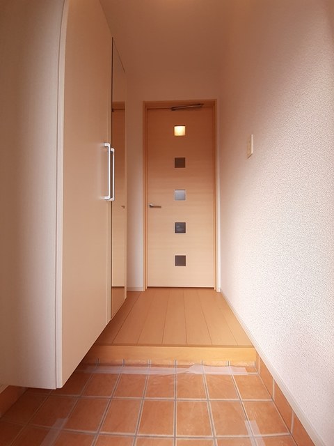 マンダリン　フルールⅠ 玄関