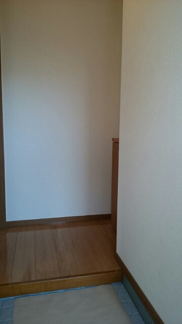 アンクルールＢ 玄関