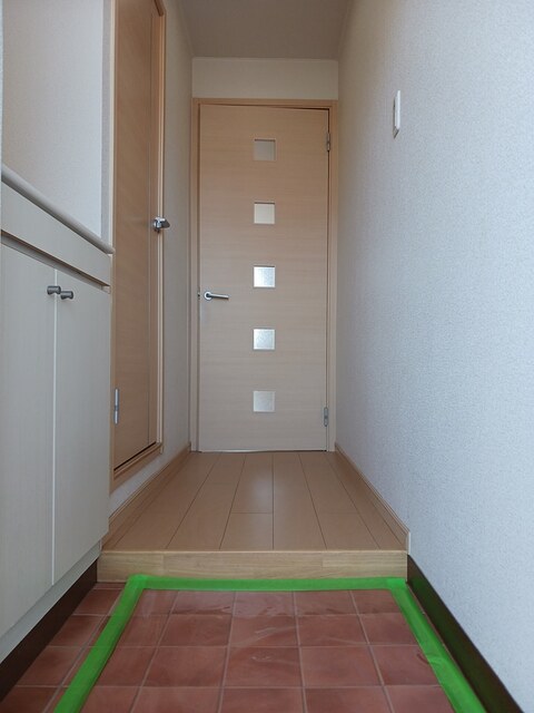 シャルマンハイツ小野 玄関