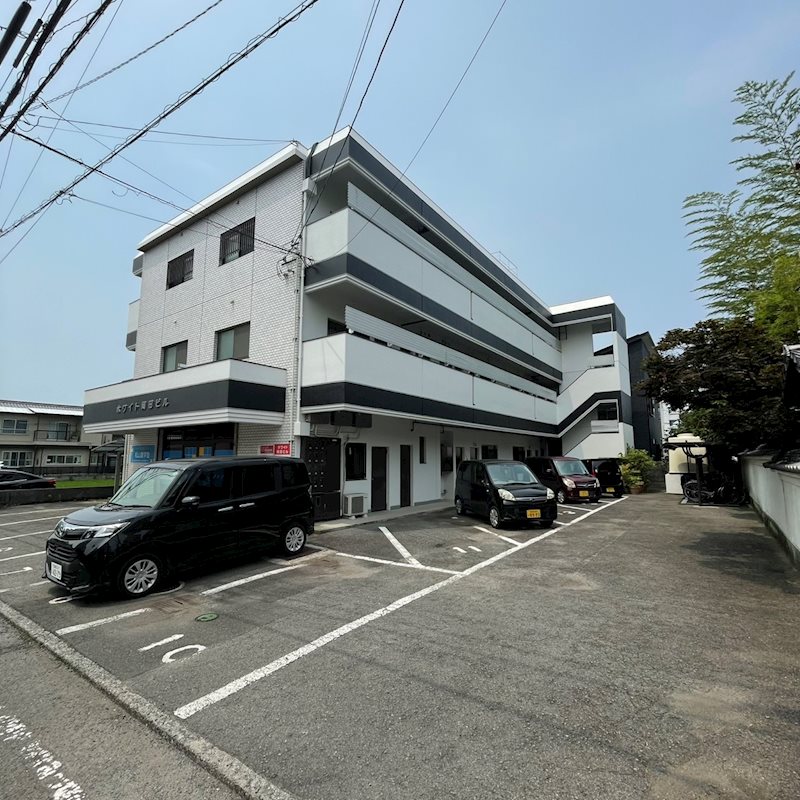 ホワイト岡田ビル 201号室 外観
