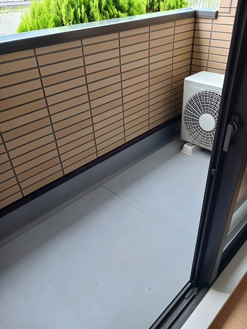 クラージュ ベランダ