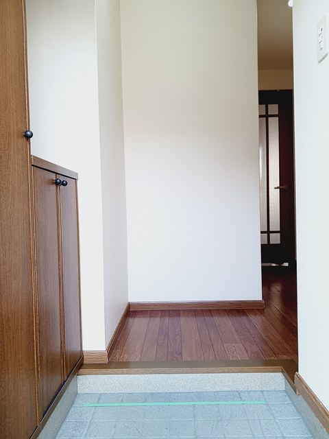 シャルマンヴィラ 玄関