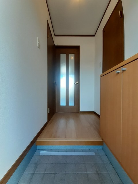 メゾン２１ 玄関