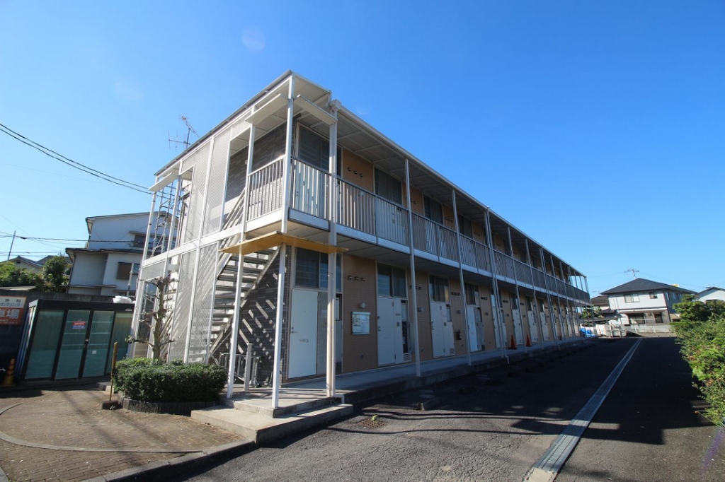 レオパレスジュネス 105号室 外観