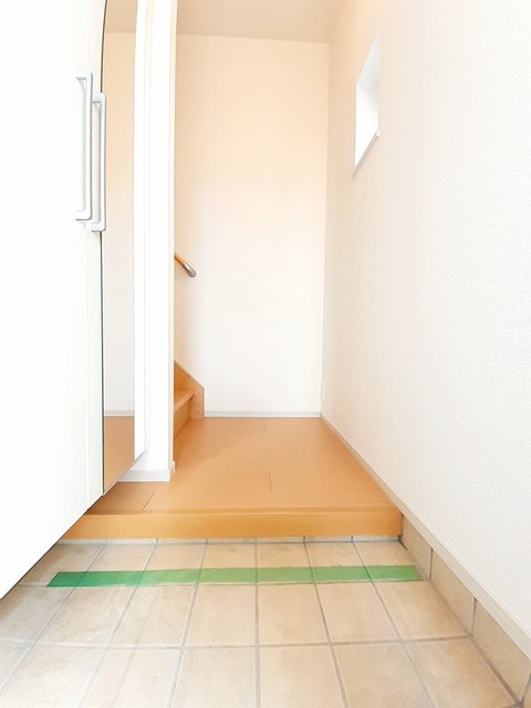 サージュ・フロレスタ 玄関