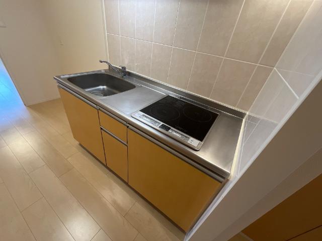 カメリア北土居　Ｂ キッチン