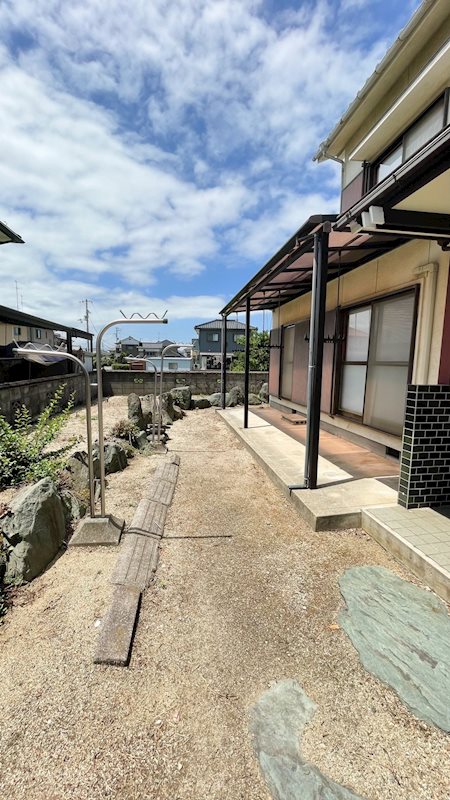 八幡1丁目19-32貸家 ベランダ