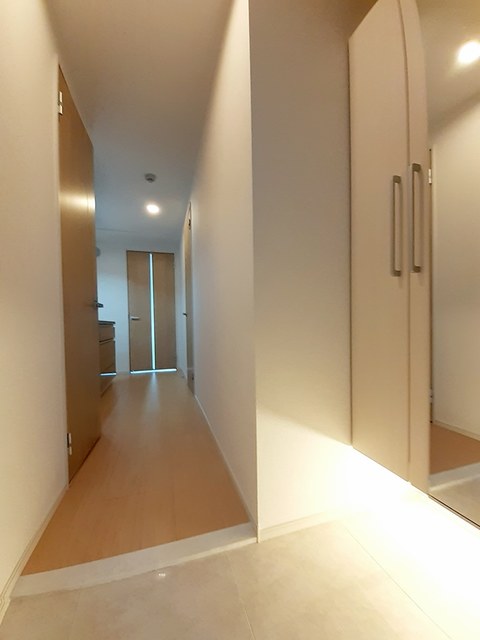 ルーベル中村 玄関