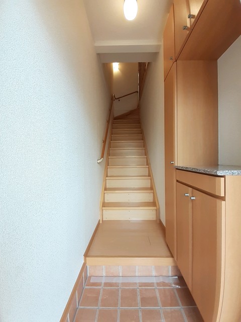 エクセレンテ関谷Ｂ 玄関