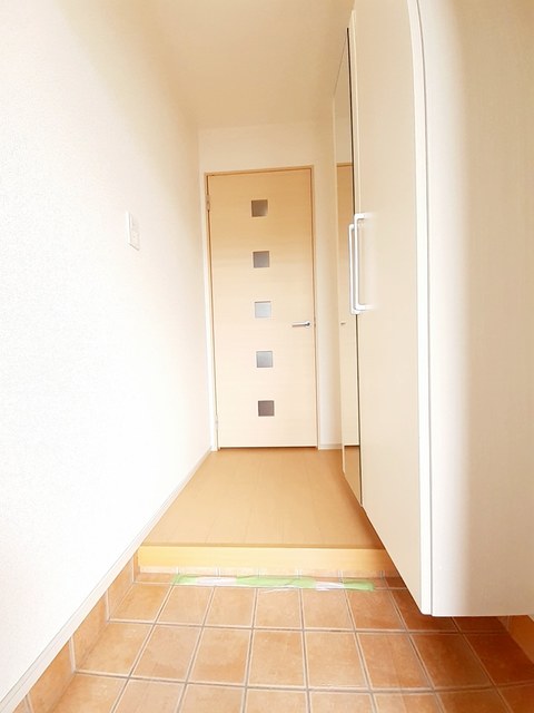 ソーホー　ビレッジ　ホーム 玄関