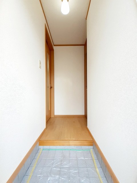 サン　リット　Ｂ 玄関