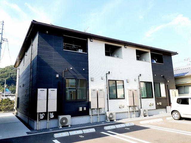 エルホワイト　Ⅱ 201号室 外観