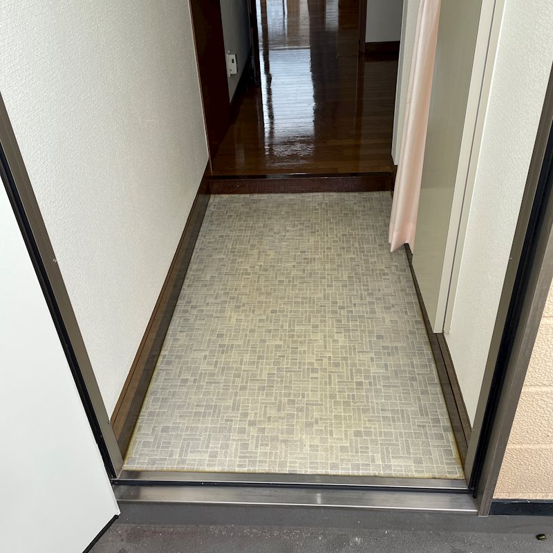 シーサイドハイツ 玄関