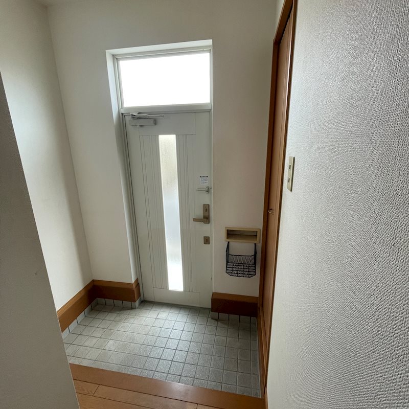 古川南貸家   玄関