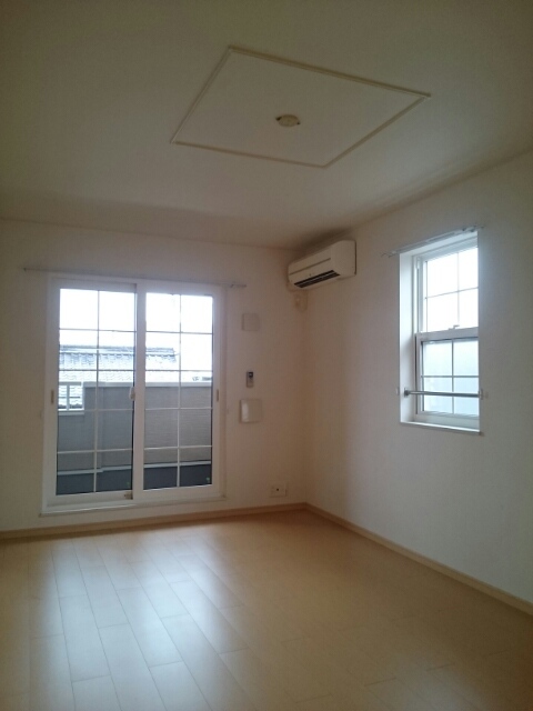 ガーデンハウス・メイ リビング