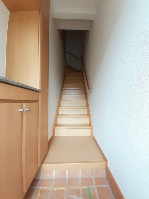 カーサ・ソーレ　Ｂ 玄関
