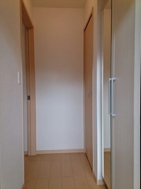 ラフレシール 玄関