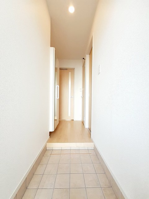 グランディール本町Ｂ 玄関
