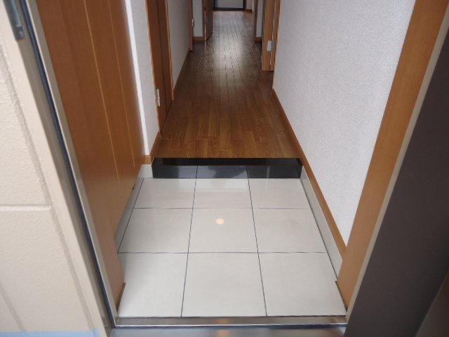 Tiare 玄関