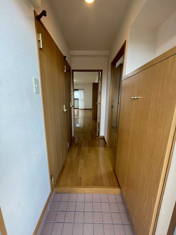 メゾンヴィサージュ２ 玄関