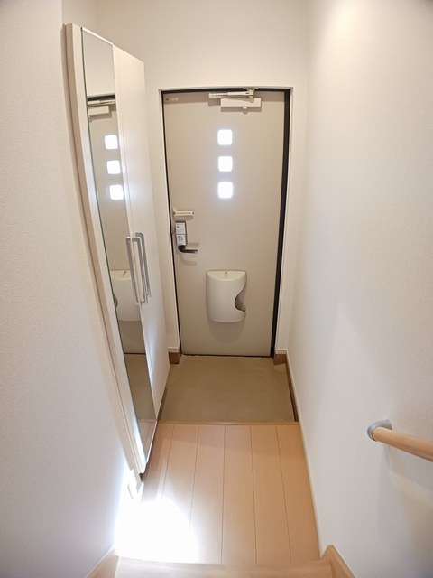 エアリーⅡ 玄関
