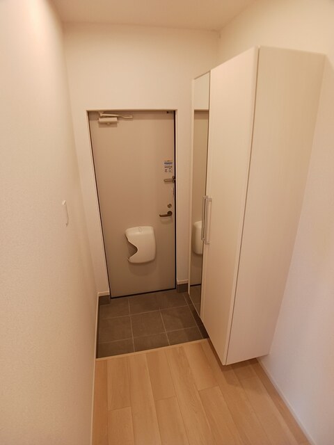 グレース・カーサ　２番館　Ｂ 玄関