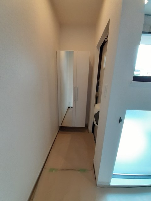 フレミールヴァン　Ｃ 玄関