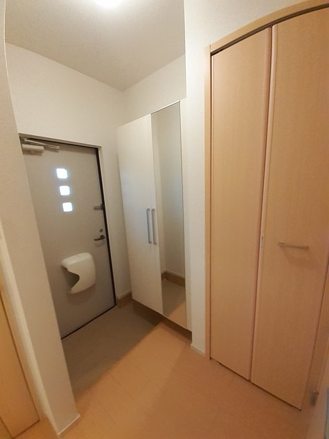 風花通り　北館 玄関