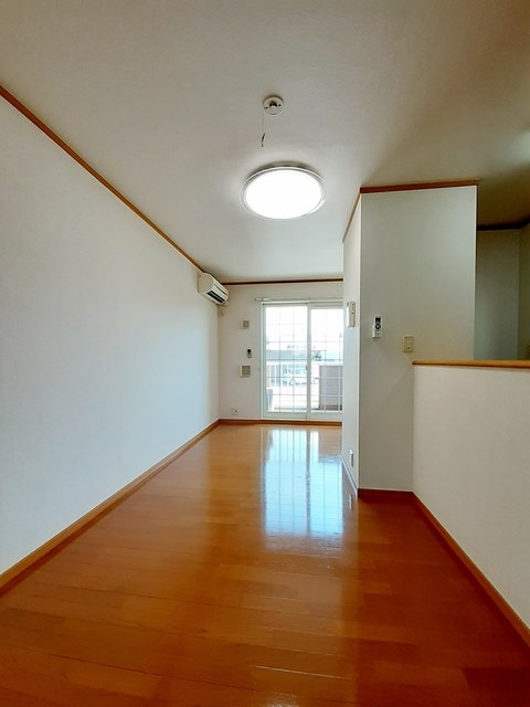 ウインド・ヒルⅡ リビング