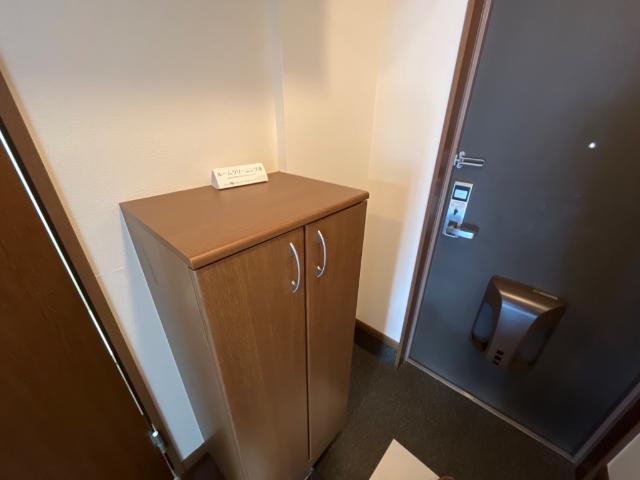 ラ・ティエラ 玄関