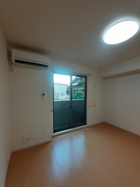 パサージュ南斎院 リビング