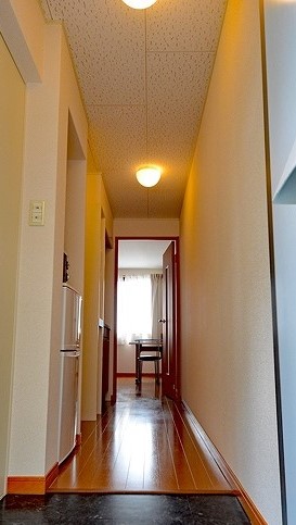 レオパレスＰｌｕｍｅ 玄関