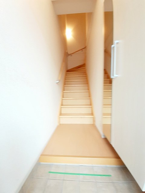 ミルト近見　Ⅱ 玄関