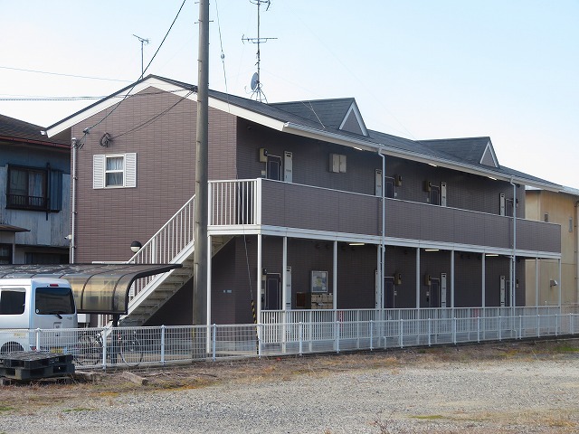 アヴェニュー・馬越 102号室 外観