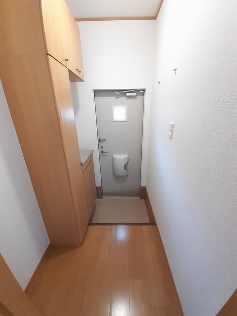 サンヴィレッジ豊岡２ 玄関