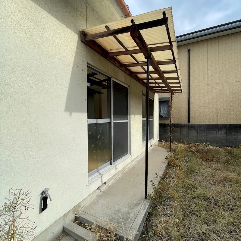 西古泉戸建 ベランダ