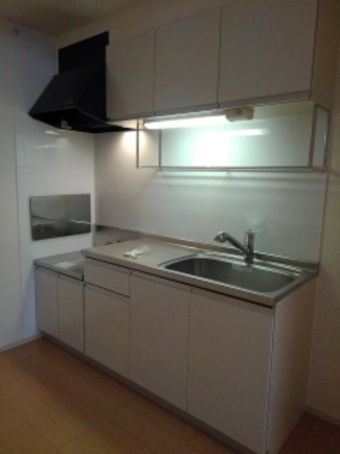 メゾン　シャルマン　Ｂ キッチン