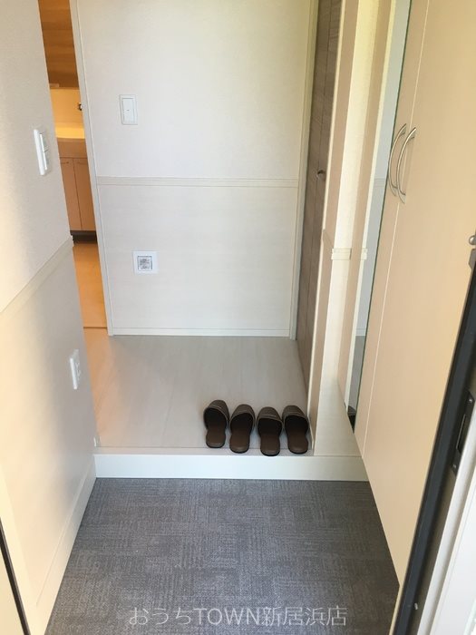 Ｄ－room船木 玄関