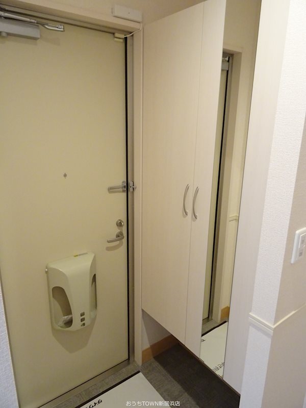 Lilac　B棟 B102 玄関