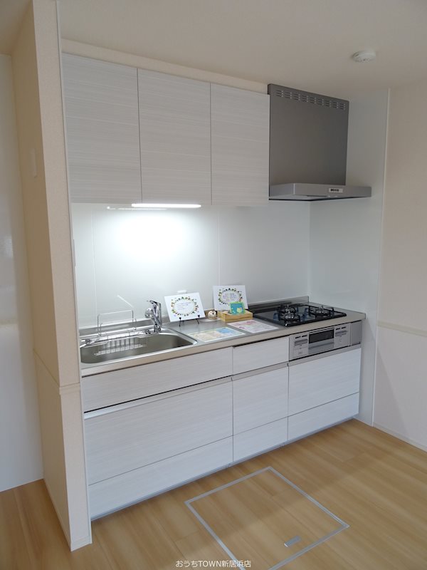 Lilac　B棟 B102 キッチン