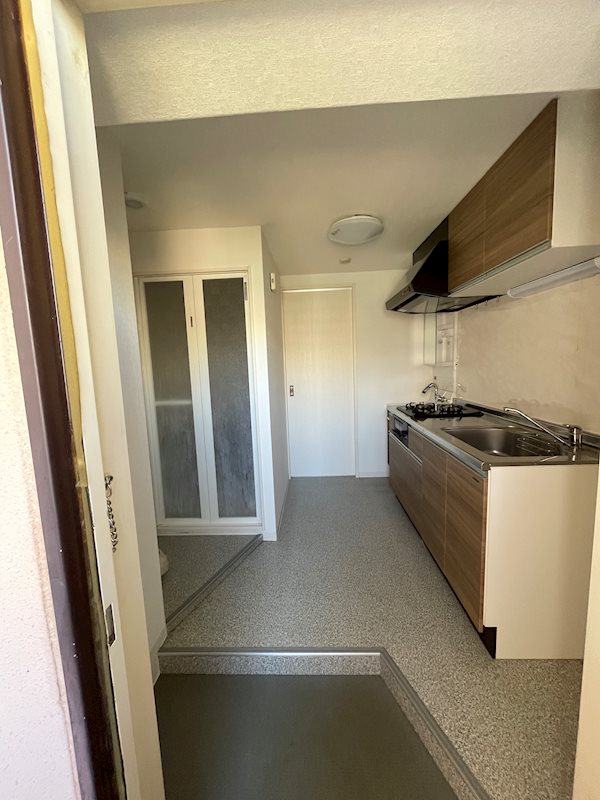 三番町ハイツ 玄関