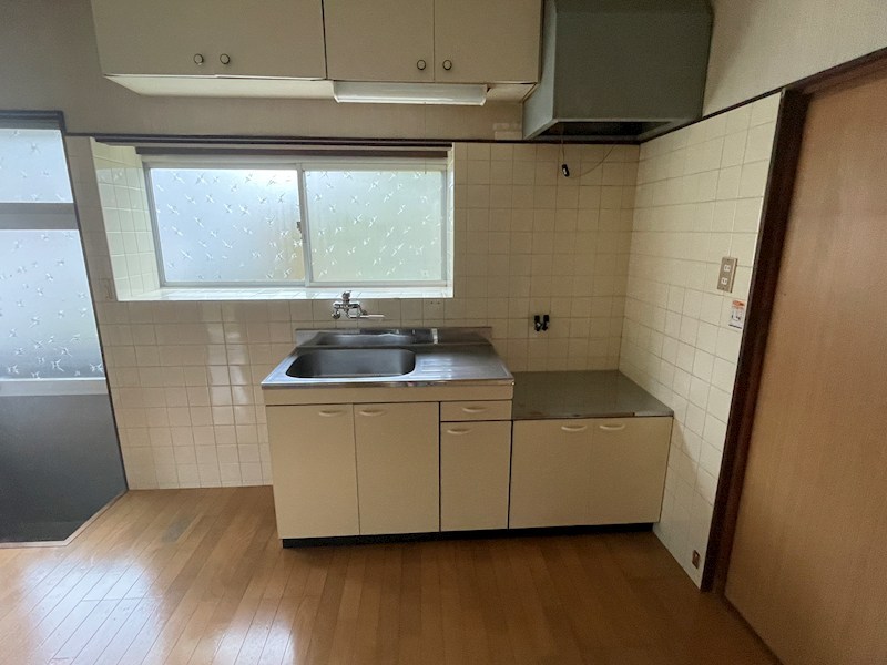 西古泉戸建 キッチン