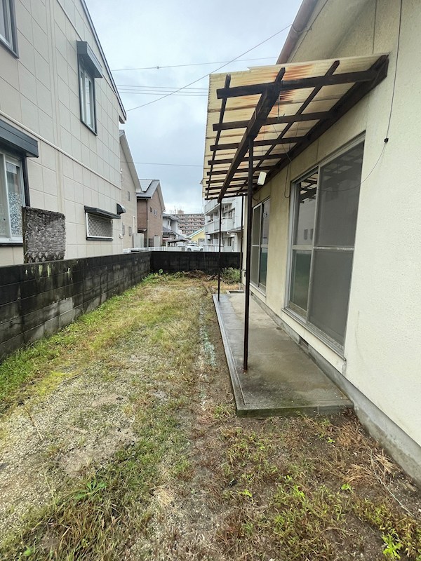 西古泉戸建 ベランダ