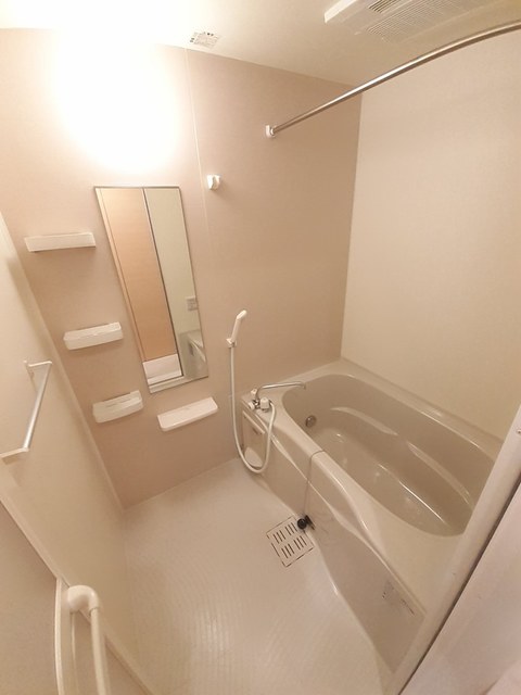 ヴィラ・ソレイユⅡＢ 風呂画像