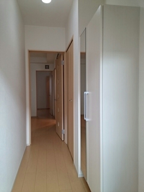 ブルージュ　Ａ 玄関