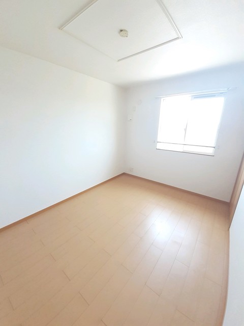 グラン・すずかぜの丘Ａ ベッドルーム