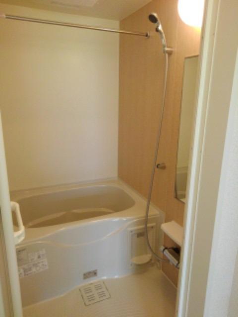 ミニョン　ノンブリル川之江Ａ 風呂画像